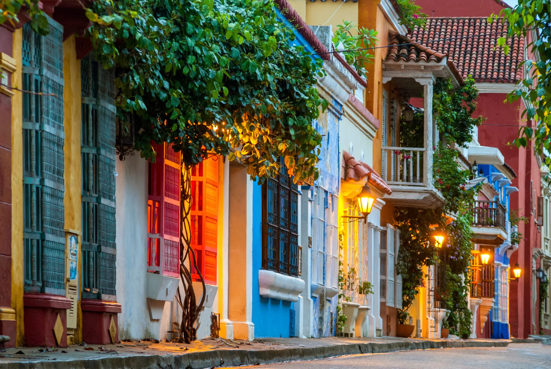 Colourful historic streets and balconies in Cartagena, Colombia